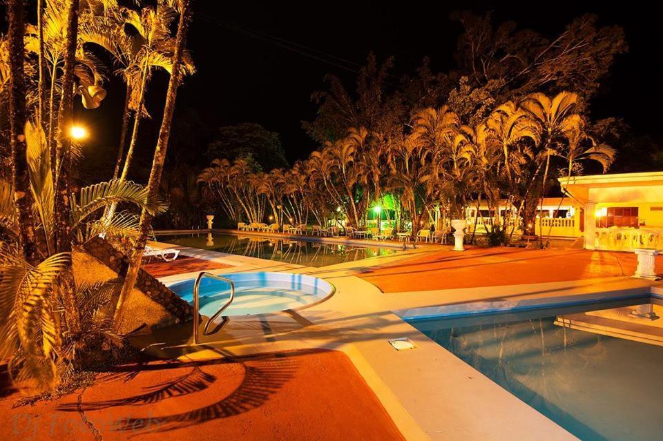 Hotel La Isla パリタ エクステリア 写真